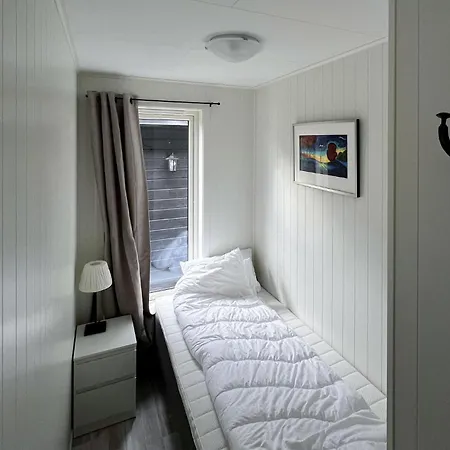 Cozy In Bjugn With Kitchen Holiday home *