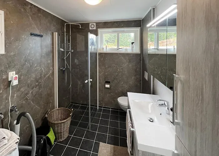 Holiday home 4 Bedroom Gorgeous In Bjugn Moen (Sor-Trondelag)